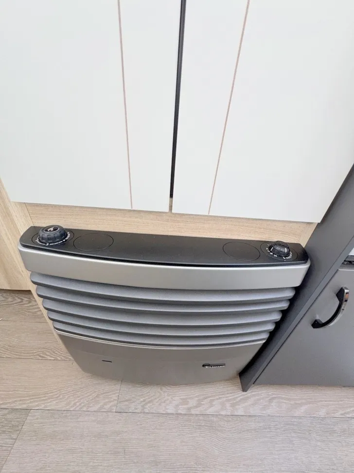 Fahrzeugbild Hobby De Luxe 400 SFe *ABVERKAUF* #30