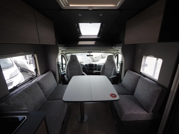 Fahrzeugbild Dethleffs Trend T 7057 DBL, Chassis & Family, Ofen uvm. #7