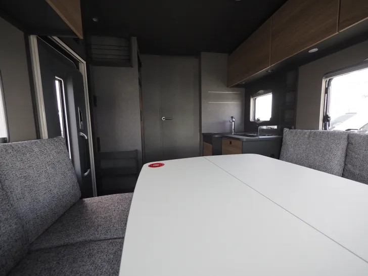 Fahrzeugbild Dethleffs Trend T 7057 DBL, Chassis & Family, Ofen uvm. #11
