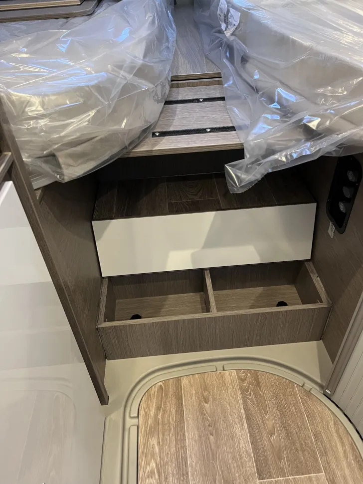Fahrzeugbild Pössl Roadcruiser, 3. Bett, Markise, Winterpaket, uvm. #26