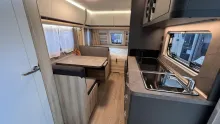 Fahrzeugbild Hobby De Luxe 490 KMF #13