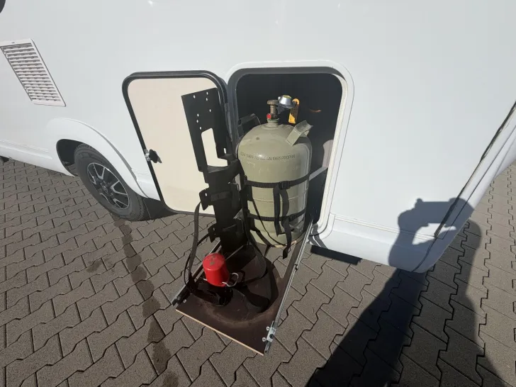 Fahrzeugbild Hobby Optima OnTour Alkoven A65 KM *TOP FAHRZEUG* #12
