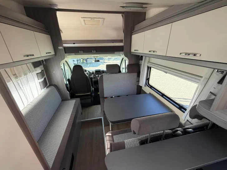 Fahrzeugbild Hobby Optima OnTour Alkoven A65 KM *TOP FAHRZEUG* #20