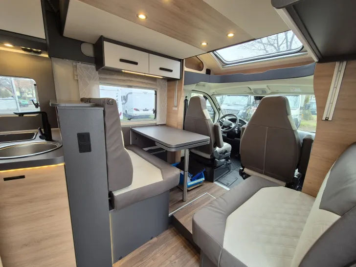 Fahrzeugbild Knaus L!VE / LIVE Wave 700 MEG *Platinum Selection* #9