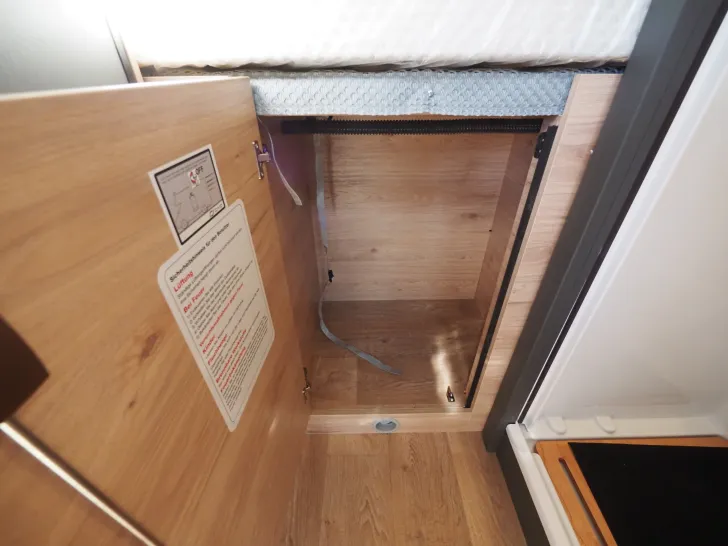 Fahrzeugbild Dethleffs Globebus Camp T1 Active, Aktionspreis 31.10 #14